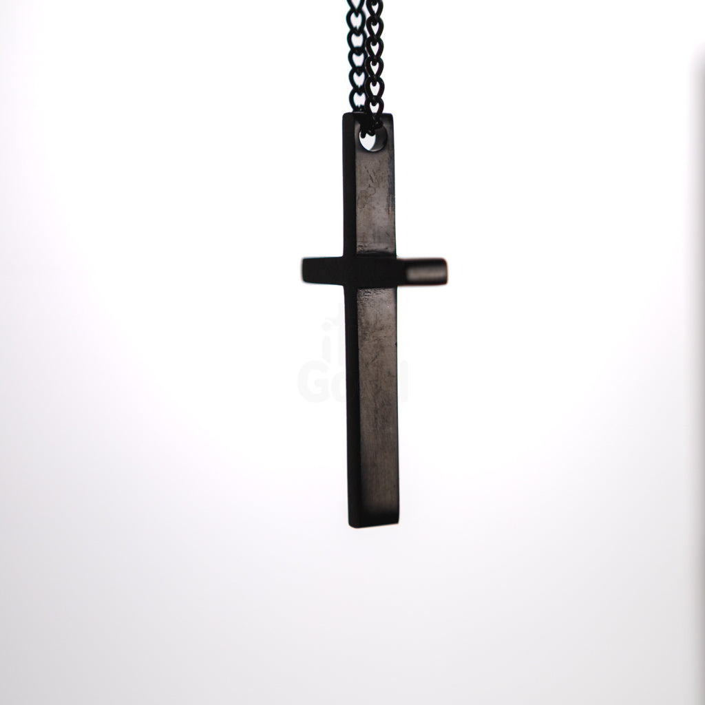 Black Simple stainless steel cross necklace
Minimal Christian cross pendant
Plain cross necklace on chain