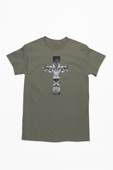 Olive green Christian tee with lion cross design

Lion and cross faith shirt unisex fit

Christian graphic tee inspired by strength and belief